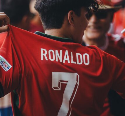Messi Ronaldo team